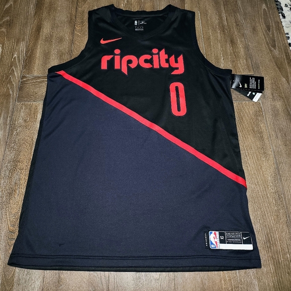 Nike Other - Portland Trailblazers Damian Lillard jersey